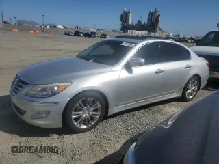 2013 Hyundai Genesis 3.8L with VIN KMHGC4DD8DU254446, listed as a Copart auction lot 49335855 with 139,334 mi miles and Clean Title. Bid and sale history available at carsss.com. Image 1.
