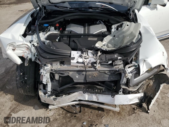 2022 Rolls-Royce Cullinan z VIN SLATV4C09NU210833, wystawiony jako Copart lot #86283314 z przebiegiem 6 301 mil mil oraz Nie do naprawy • Non repairable. Historia ofert i sprzedaży dostępna na DreamBid. Obrazek 12.