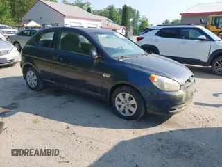 2010 Hyundai Accent GS z VIN KMHCM3AC9AU152747, wystawiony jako IAAI lot #42413342 z przebiegiem 74 544 mil mil oraz . Historia ofert i sprzedaży dostępna na DreamBid. Obrazek 1.