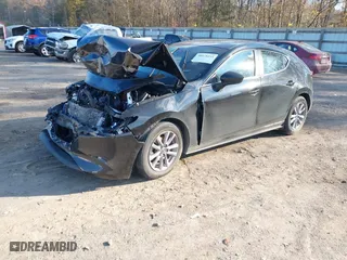 2022 Mazda Mazda3 Hatchback 2.5 S with VIN JM1BPAJLXN1512661, listed as a IAAI auction lot 40978255 with 1 mi miles. Bid and sale history available at carsss.com. Image 16.