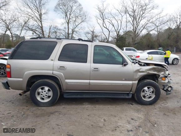 2002 Chevrolet Tahoe LT with VIN 1GNEC13Z22J256805, listed as a IAAI auction lot 41302460 with 249,578 mi miles. Bid and sale history available at carsss.com. Image 13.