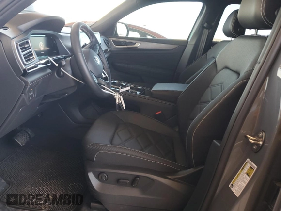 2024 Volkswagen Atlas SE with VIN 1V2KE2CA7RC253191, listed as a Copart auction lot 55147875 with 4,417 mi miles and Salvage title. Bid and sale history available at DreamBid. Image 7.