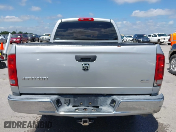 2005 Dodge 3500 SLT with VIN 3D7LR38C65G761918, listed as a IAAI auction lot 42475925 with 395,623 mi miles and . Bid and sale history available at DreamBid. Image 17.