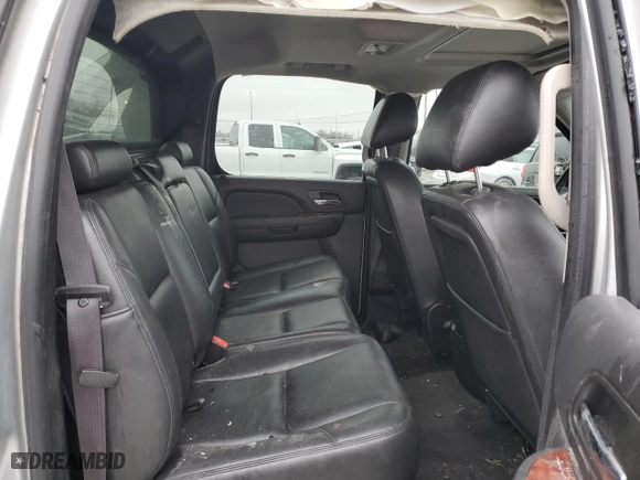 2013 Chevrolet Avalanche LTZ with VIN 3GNMCGE01DG259485, listed as a Copart auction lot 38668434 with 119,355 mi miles and Salvage Title. Bid and sale history available at carsss.com. Image 10.