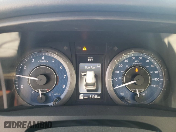 2019 Toyota Sienna LE Auto Access Seat with VIN 5TDKZ3DC8KS017441, listed as a Copart auction lot 46827085 with 61,948 mi miles and Salvage Title. Bid and sale history available at DreamBid. Image 9.