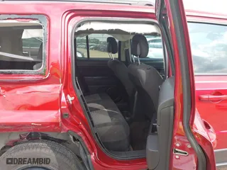 2016 Jeep Patriot Sport with VIN 1C4NJPBB4GD777312, listed as a IAAI auction lot 41906384 with 154,751 mi miles. Bid and sale history available at carsss.com. Image 8.