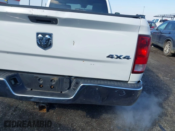 2013 Ram 2500 Tradesman z VIN 3C6TR5HT9DG575642, wystawiony jako IAAI lot #41557823 z przebiegiem 223 859 mil mil oraz . Historia ofert i sprzedaży dostępna na DreamBid. Obrazek 6.