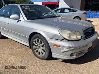 2004 Hyundai Sonata GLS with VIN KMHWF35H74A973171, listed as a Copart auction lot 77613394 with 151,973 mi miles and Clean Title. Bid and sale history available at carsss.com. Image 1.