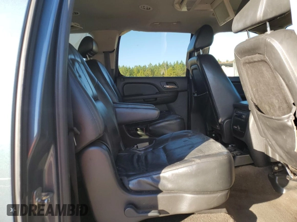 2008 GMC Yukon XL SLT 4SB with VIN 1GKFC16028J141077, listed as a Copart auction lot 42643305 with Not Provided miles and Salvage Title. Bid and sale history available at carsss.com. Image 11.