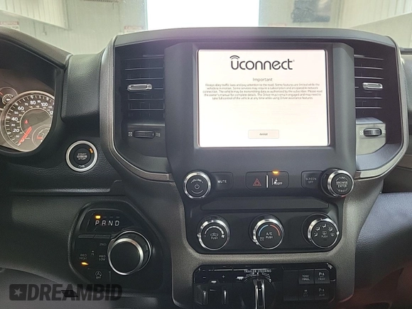 2024 Ram 1500 Tradesman с VIN 1C6RRFGG7RN221914, выставлен на аукционе IAAI как лот 42849294 с пробегом 66 миль миль и . История ставок и продаж доступна на DreamBid. Изображение 20.