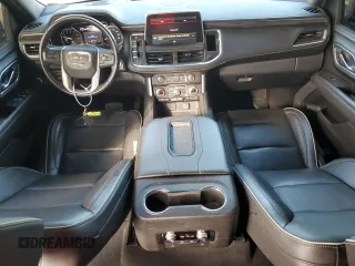 2021 GMC Yukon SLT with VIN 1GKS2BKD4MR123045, listed as a Copart auction lot 86637604 with 100,182 mi miles and Salvage Title. Bid and sale history available at carsss.com. Image 8.