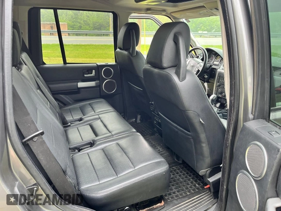 2008 Land Rover LR3 SE with VIN SALAE25408A489947, listed as a Copart auction lot 57056995 with 158,709 mi miles and Clean Title. Bid and sale history available at DreamBid. Image 6.