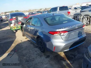 2022 Toyota Corolla LE with VIN 5YFEPMAE4NP289092, listed as a IAAI auction lot 41664315 with 68,251 mi miles. Bid and sale history available at carsss.com. Image 3.