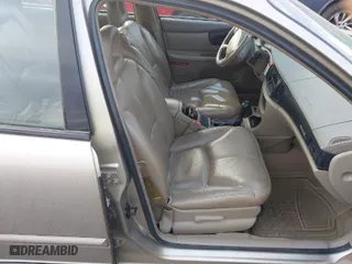 2001 Buick Regal LS with VIN 2G4WB55K711154587, listed as a IAAI auction lot 41532180 with 1 mi miles. Bid and sale history available at carsss.com. Image 5.
