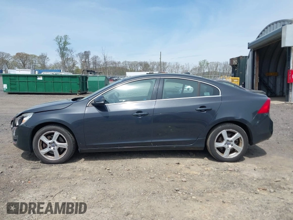 2012 Volvo S60 T5 z VIN YV1622FS4C2144565, wystawiony jako IAAI lot #42114176 z przebiegiem 143 788 mil mil oraz . Historia ofert i sprzedaży dostępna na DreamBid. Obrazek 14.