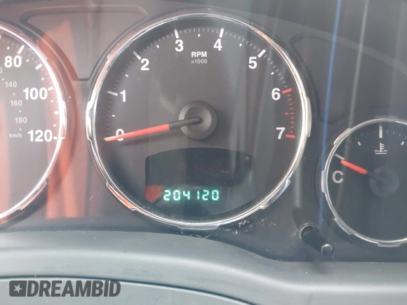 2008 Jeep Liberty Sport with VIN 1J8GN28K08W179241, listed as a IAAI auction lot 41770277 with 204,120 mi miles. Bid and sale history available at carsss.com. Image 7.