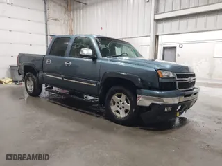 2006 Chevrolet Silverado 1500 LT1 with VIN 2GCEK13Z461342550, listed as a IAAI auction lot 42034771 with 94,635 mi miles. Bid and sale history available at carsss.com. Image 1.