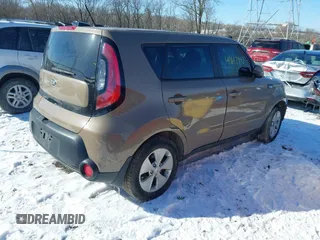 2014 Kia Soul with VIN KNDJN2A26E7103469, listed as a IAAI auction lot 41617998 with 116,170 mi miles. Bid and sale history available at carsss.com. Image 4.