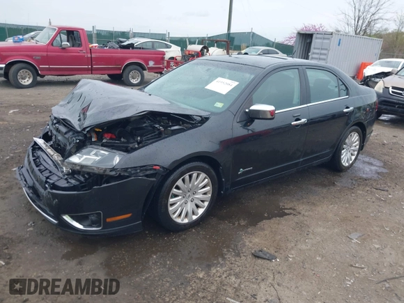 2010 Ford Fusion Hybrid with VIN 3FADP0L38AR263525, listed as a IAAI auction lot 41952084 with 112,681 mi miles. Bid and sale history available at carsss.com. Image 17.