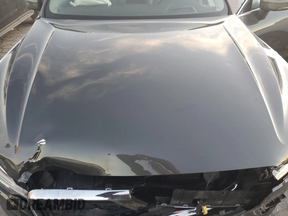 2018 Volvo XC60 Momentum with VIN YV4102RK9J1018266, listed as a Copart auction lot 80451614 with 126,082 mi miles and Salvage Title. Bid and sale history available at DreamBid. Image 12.