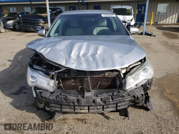 2016 Toyota Camry XLE with VIN 4T4BF1FK7GR577215, listed as a Copart auction lot 49696895 with 142,282 mi miles and Salvage Title. Bid and sale history available at carsss.com. Image 5.