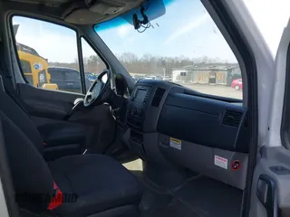 2017 Freightliner Sprinter Cargo с VIN WDYPF0CD1HP387256, выставлен на аукционе IAAI как лот 41506530 с пробегом 177 117 миль миль и . История ставок и продаж доступна на DreamBid. Изображение 5.