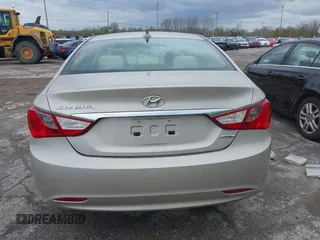 2011 Hyundai Sonata GLS with VIN 5NPEB4AC2BH061548, listed as a IAAI auction lot 42055422 with 131,366 mi miles and . Bid and sale history available at carsss.com. Image 16.