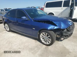 2011 BMW 3 Series 328i with VIN WBAPH7C57BE674219, listed as a Copart auction lot 52341685 with 153,621 mi miles and Salvage Title. Bid and sale history available at carsss.com. Image 4.