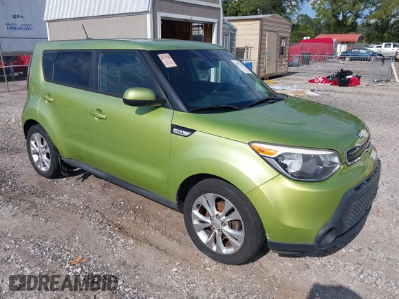 2015 Kia Soul + with VIN KNDJP3A5XF7754227, listed as a IAAI auction lot 40522676 with 186,390 mi miles. Bid and sale history available at carsss.com. Image 1.