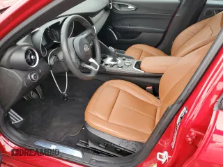 2022 Alfa Romeo Giulia Veloce with VIN ZARFANBN8N7658991, listed as a Copart auction lot 47503363 with 10,150 mi miles. Bid and sale history available at carsss.com. Image 7.