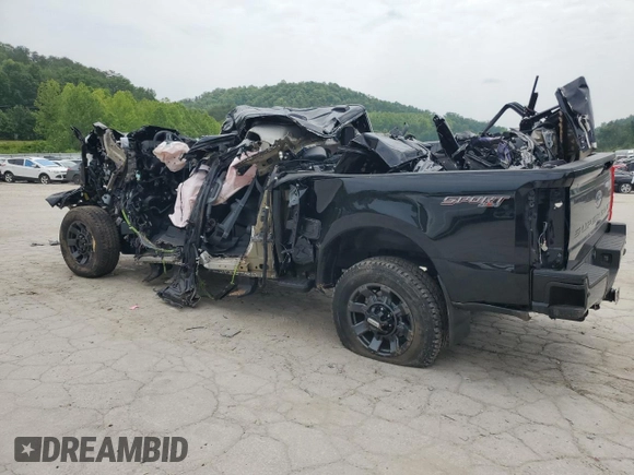 2024 Ford F-250 XL z VIN 1FT7W2BN7RED50176, wystawiony jako Copart lot #59091155 z przebiegiem Nie podano mil oraz Szkoda całkowita • Salvage title. Historia ofert i sprzedaży dostępna na DreamBid. Obrazek 2.