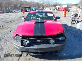 2007 Ford Mustang GT Deluxe with VIN 1ZVFT82H175367454, listed as a IAAI auction lot 41585612 with 210,182 mi miles. Bid and sale history available at carsss.com. Image 12.