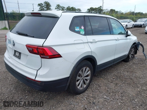 2019 Volkswagen Tiguan S z VIN 3VV0B7AX9KM055305, wystawiony jako IAAI lot #42160128 z przebiegiem 67 826 mil mil oraz . Historia ofert i sprzedaży dostępna na DreamBid. Obrazek 4.