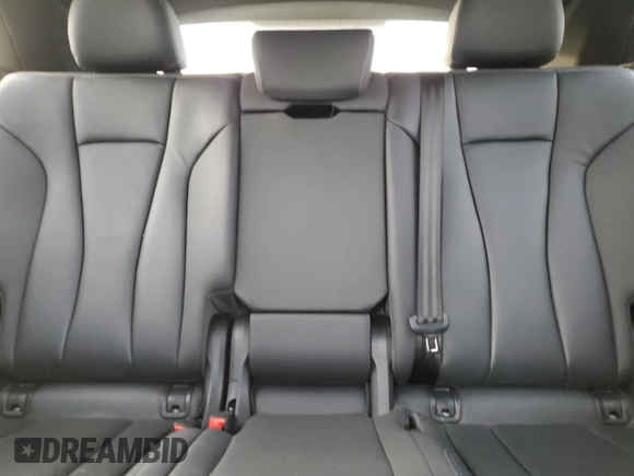 2019 Audi Q8 Premium z VIN WA1AVAF11KD016323, wystawiony jako Copart lot #50900455 z przebiegiem 85 415 mil mil oraz Tytuł czysty. Historia ofert i sprzedaży dostępna na DreamBid. Obrazek 10.