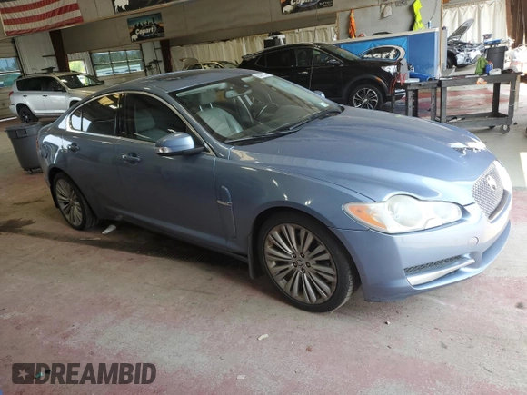 2009 Jaguar XF Premium Luxury z VIN SAJWA06B29HR00589, wystawiony jako Copart lot #60421535 z przebiegiem 163 525 mil mil oraz Czysty tytuł • Clean title. Historia ofert i sprzedaży dostępna na DreamBid. Obrazek 4.