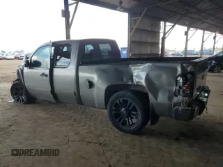 2007 Chevrolet Silverado 1500 LT w/1LT with VIN 2GCEC19CX71624659, listed as a Copart auction lot 48613205 with 187,468 mi miles and Salvage Title. Bid and sale history available at carsss.com. Image 2.