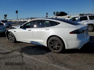 2022 Tesla Model S with VIN 5YJSA1E59NF469984, listed as a Copart auction lot 38543354 with Not provided miles and . Bid and sale history available at DreamBid. Image 2.