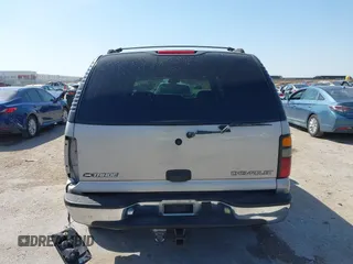 2004 Chevrolet Tahoe LT with VIN 1GNEC13Z84J315648, listed as a IAAI auction lot 41868112 with 198,901 mi miles. Bid and sale history available at carsss.com. Image 16.