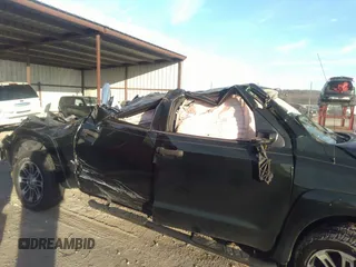 2012 Toyota Tundra 4WD Truck with VIN 5TFDW5F11CX256012, listed as a IAAI auction lot 38259579 with 1 mi miles. Bid and sale history available at carsss.com. Image 6.