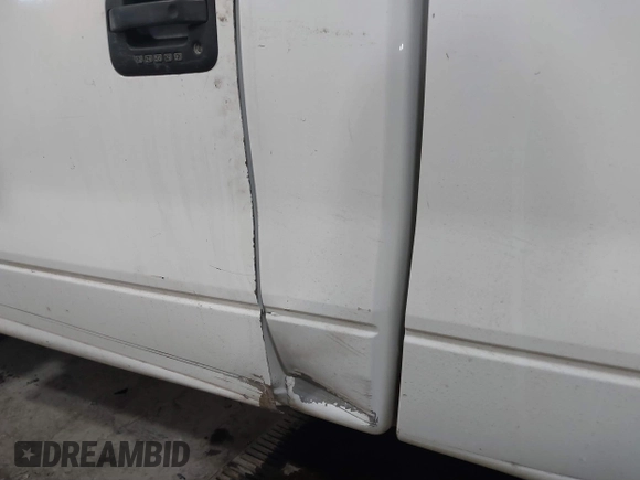 2013 Ford F-150 XL with VIN 1FTMF1EF0DKE09645, listed as a IAAI auction lot 41562685 with 280,266 mi miles and . Bid and sale history available at DreamBid. Image 21.