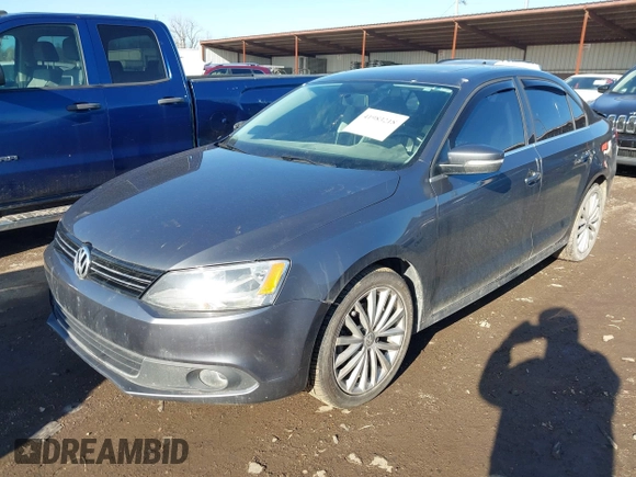 2014 Volkswagen Jetta TDI w/Premium with VIN 3VW3L7AJ9EM383295, listed as a IAAI auction lot 41983218 with 105,077 mi miles and . Bid and sale history available at DreamBid. Image 2.