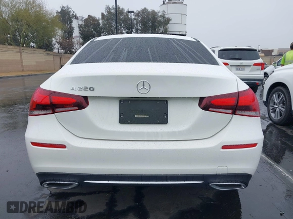 2021 Mercedes-Benz A 220 with VIN W1K3G4EB6MJ320200, listed as a IAAI auction lot 41752183 with 39,514 mi miles and . Bid and sale history available at DreamBid. Image 17.