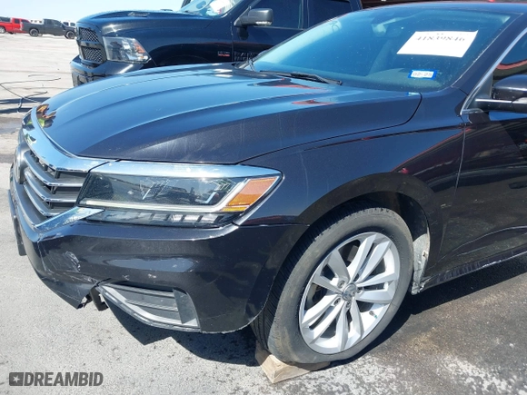 2020 Volkswagen Passat 2.0T SE with VIN 1VWWA7A34LC024309, listed as a IAAI auction lot 41839846 with 133,999 mi miles. Bid and sale history available at carsss.com. Image 18.