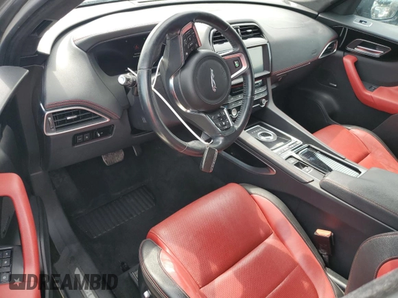 2019 Jaguar F-Pace 30t R-Sport with VIN SADCL2GX3KA613072, listed as a Copart auction lot 77254824 with 57,420 mi miles and Salvage title. Bid and sale history available at DreamBid. Image 8.