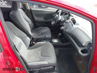 2013 Honda Fit with VIN JHMGE8H39DC071634, listed as a IAAI auction lot 41633376 with 167,362 mi miles. Bid and sale history available at carsss.com. Image 5.