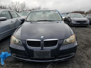 2006 BMW 3 Series 325xi with VIN WBAVD135X6KT80501, listed as a Copart auction lot 51793395 with 95,809 mi miles and Salvage Title. Bid and sale history available at DreamBid. Image 5.