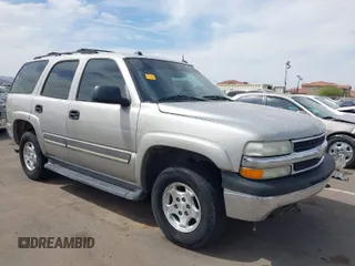 2005 Chevrolet Tahoe LS with VIN 1GNEK13T95J124661, listed as a IAAI auction lot 41885297 with 309,905 mi miles. Bid and sale history available at carsss.com. Image 1.