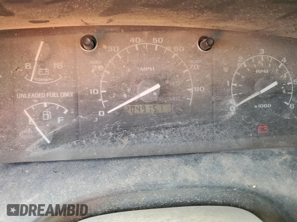 1996 Ford Bronco XL with VIN 1FMEU15N4TLB84331, listed as a Copart auction lot 55642465 with 204,915 mi miles and Clean Title. Bid and sale history available at carsss.com. Image 9.
