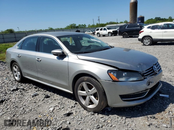 2012 Volkswagen Passat SE z VIN 1VWBH7A39CC092065, wystawiony jako Copart lot #52719595 z przebiegiem 161 991 mil mil oraz Szkoda całkowita • Salvage title. Historia ofert i sprzedaży dostępna na DreamBid. Obrazek 4.