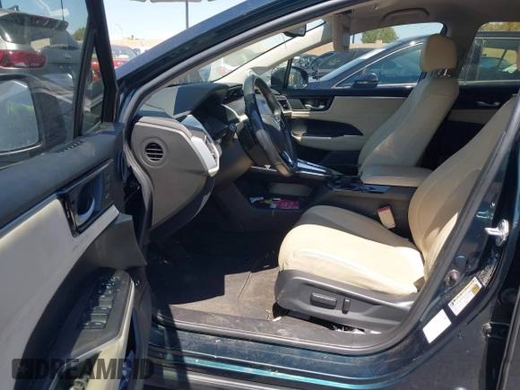 2018 Honda Clarity Touring with VIN JHMZC5F3XJC006383, listed as a IAAI auction lot 41996524 with 100,646 mi miles and . Bid and sale history available at DreamBid. Image 5.